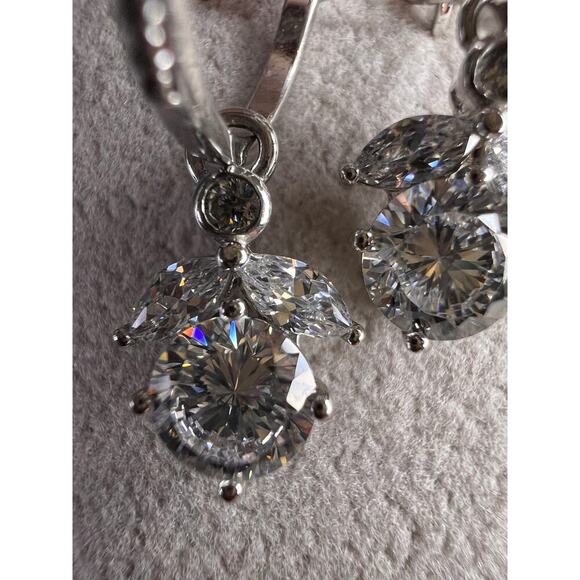 Cz hoop dangle earrings in sterling silver - Picture 5 of 16